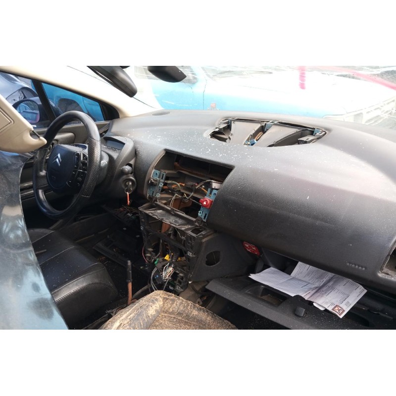 Ολόκληρο Αυτοκίνητο Citroen C4 Κωδ.Κινητηρα RFK 2000cc 177hp 2004-2011
