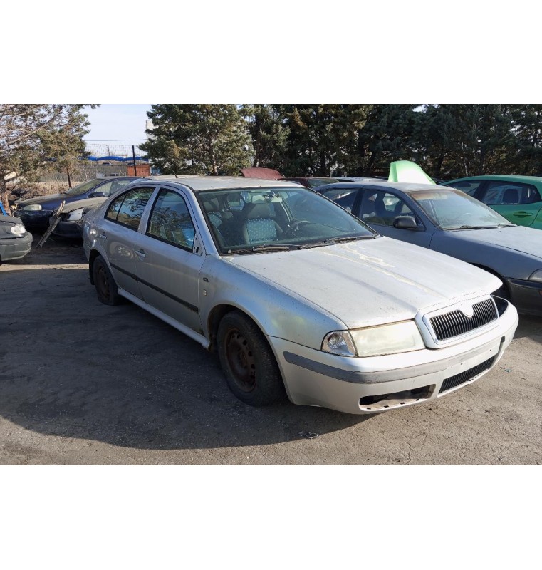 Ολόκληρο Αυτοκίνητο Skoda Octavia Κωδ.Κινητηρα BCA 1400cc 75hp 1997-2004