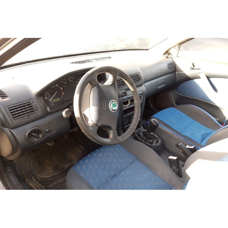 Ολόκληρο Αυτοκίνητο Skoda Octavia Κωδ.Κινητηρα BCA 1400cc 75hp 1997-2004