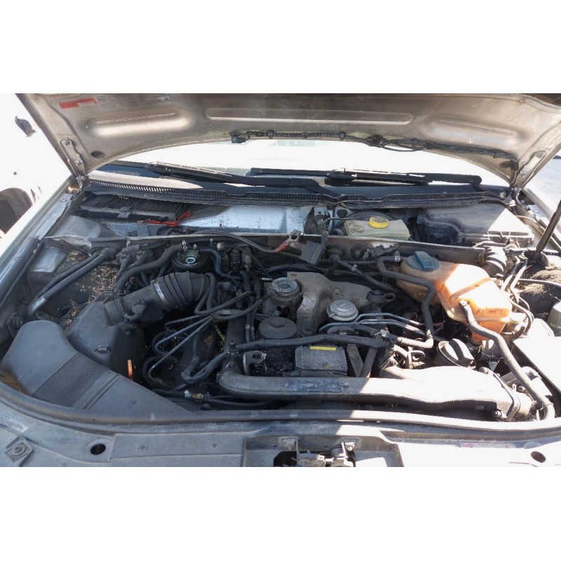 Ολόκληρο Αυτοκίνητο Audi A6 SW Κωδ.Κινητηρα BDH 2500cc 2000-2003