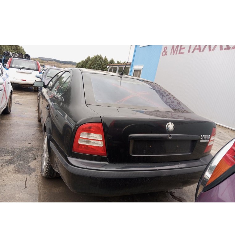 Ολόκληρο Αυτοκίνητο Skoda Octavia Κωδ.Κινητηρα BFQ 1600cc 102hp 1997-2004