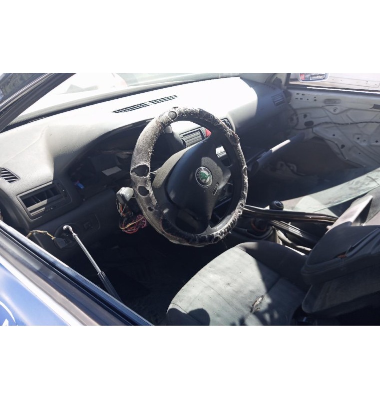 Ολόκληρο Αυτοκίνητο Skoda Octavia Κωδ.Κινητηρα AUM 1800cc 150hp 2004-2008