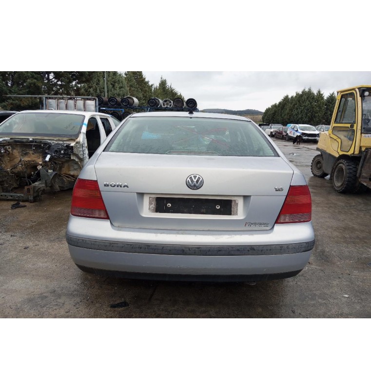 Ολόκληρο Αυτοκίνητο Volkswagen Bora Κωδ.Κινητηρα AKL 1600cc 100hp 1998-2005
