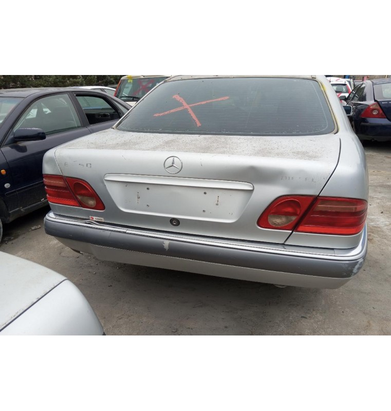 Ολόκληρο Αυτοκίνητο Mercedes-Benz W210 Κωδ.Κινητηρα 605912 2500cc 113hp 1995-1999