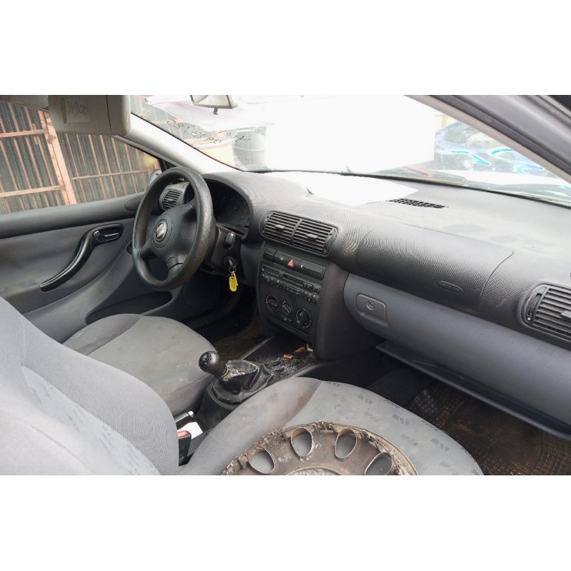 Ολόκληρο Αυτοκίνητο Seat Leon Κωδ.Κινητηρα AXP 1400cc 75hp 1999-2005