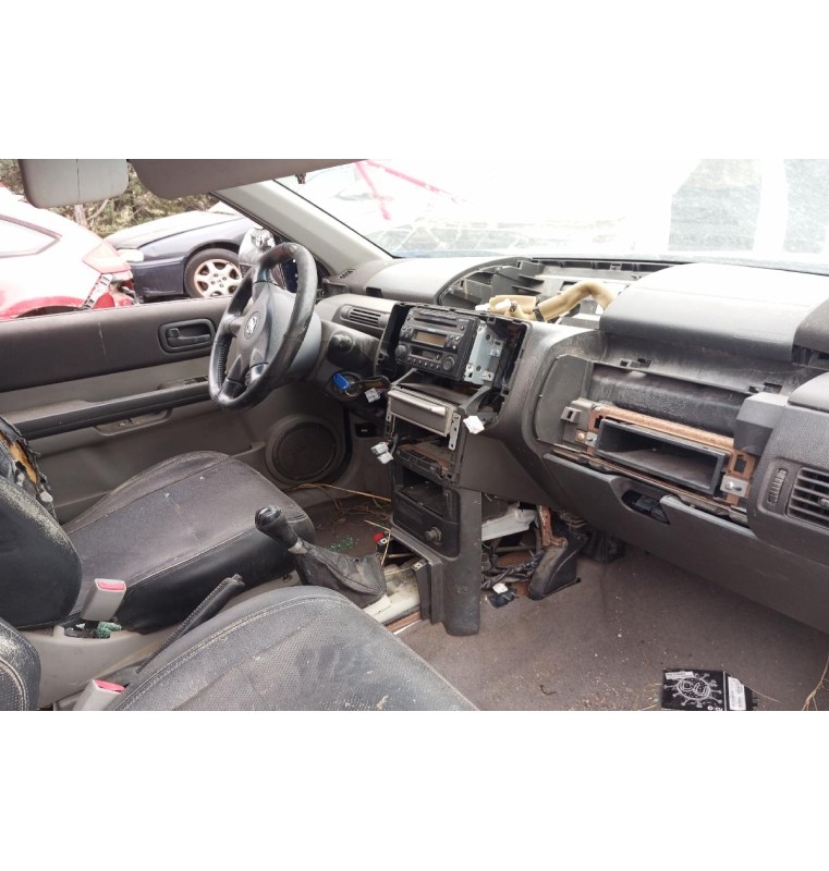 Ολόκληρο Αυτοκίνητο Nissan X-Trail Κωδ.Κινητηρα QR20DE 2000cc 140hp 2001-2005