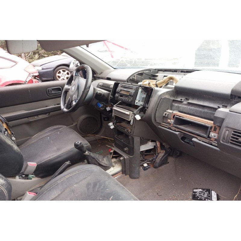 Ολόκληρο Αυτοκίνητο Nissan X-Trail Κωδ.Κινητηρα QR20DE 2000cc 140hp 2001-2005