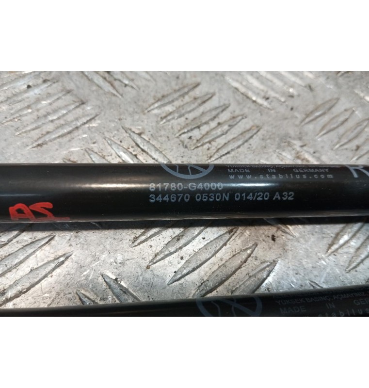 Αμορτισέρ Πόρτ Μπαγκάζ Hyundai i 30 2007-2012  2 ΤΜΧ 81770-G4000 81780-G4000