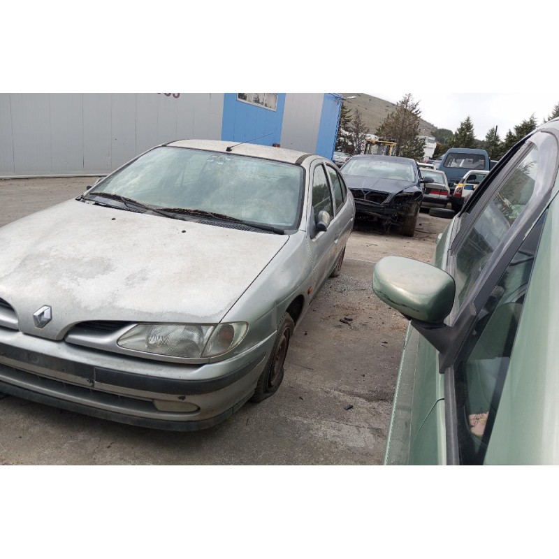 Ολόκληρο Αυτοκίνητο Renault Megane Κωδ.Κινητηρα E7J (764) 1400cc 75hp 1996-1998