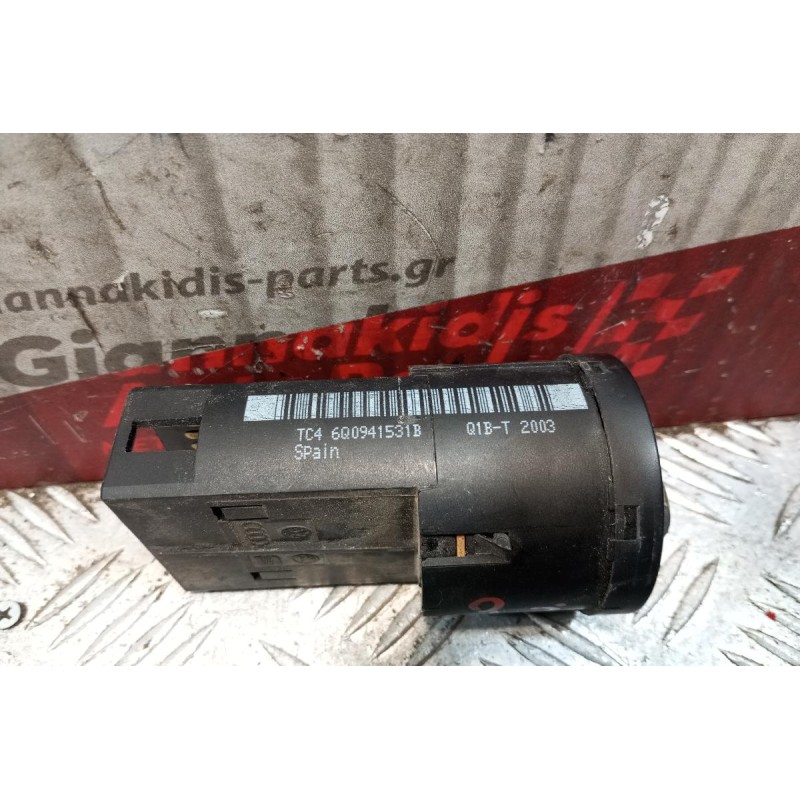 Διακόπτης Φωτων Volkswagen Polo 9N 2002-2005 6Q0941531B 17 pins