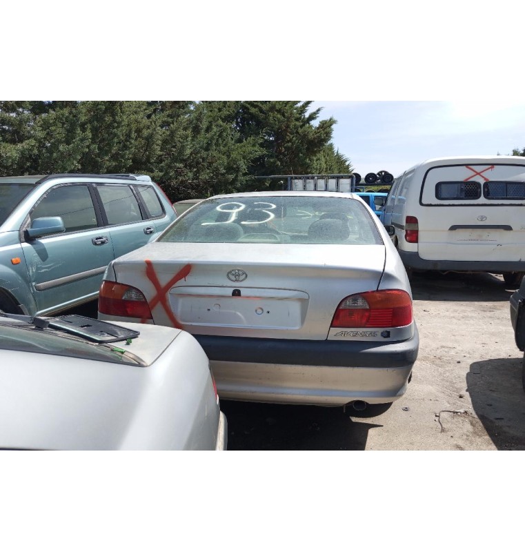 Ολόκληρο Αυτοκίνητο Toyota Avensis T22 Κωδ.Κινητηρα 4AFE 1600cc 101hp 1997-2003