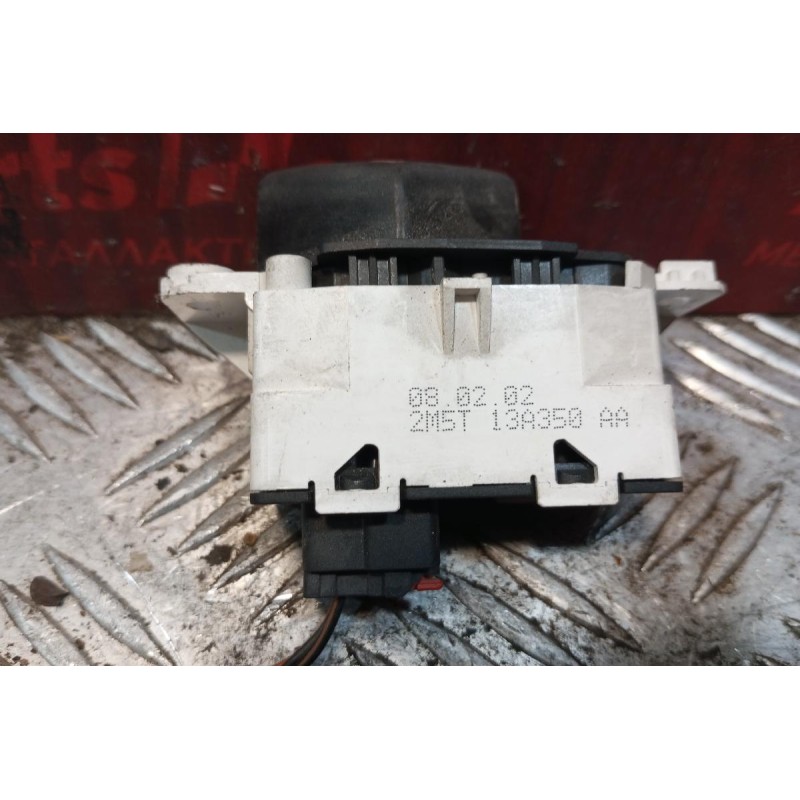 Διακόπτης Αλαρμ Ford Focus 2002-2004 3 pins 2M5T13A350AA