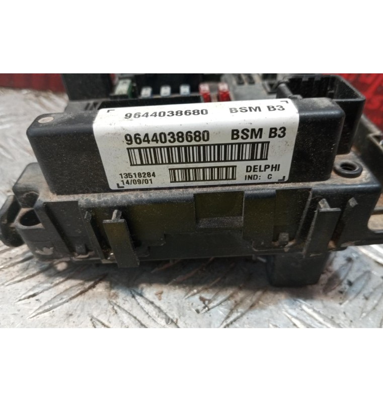 Ασφάλειες - Ασφαλειοθήκη Citroen Xsara 2000-2004 9644038680 BSM B3