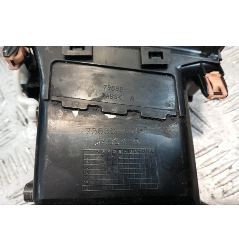 Αεραγωγός Συνοδηγου Suzuki SX4 S-Cross 2013-2017 73630-61M0