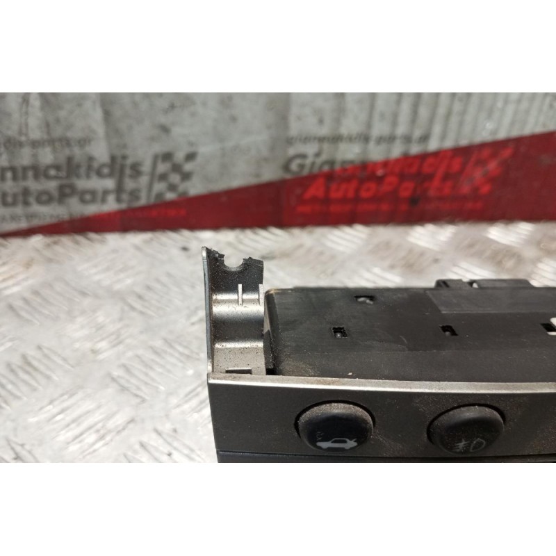 Χειριστήριο Κλιματισμού/Διακοπτες Αλαρμ/Κλειδωματος Alfa Romeo 147 2000-2004 1 Φις 07353309240 *Σπασμενες Βασεις