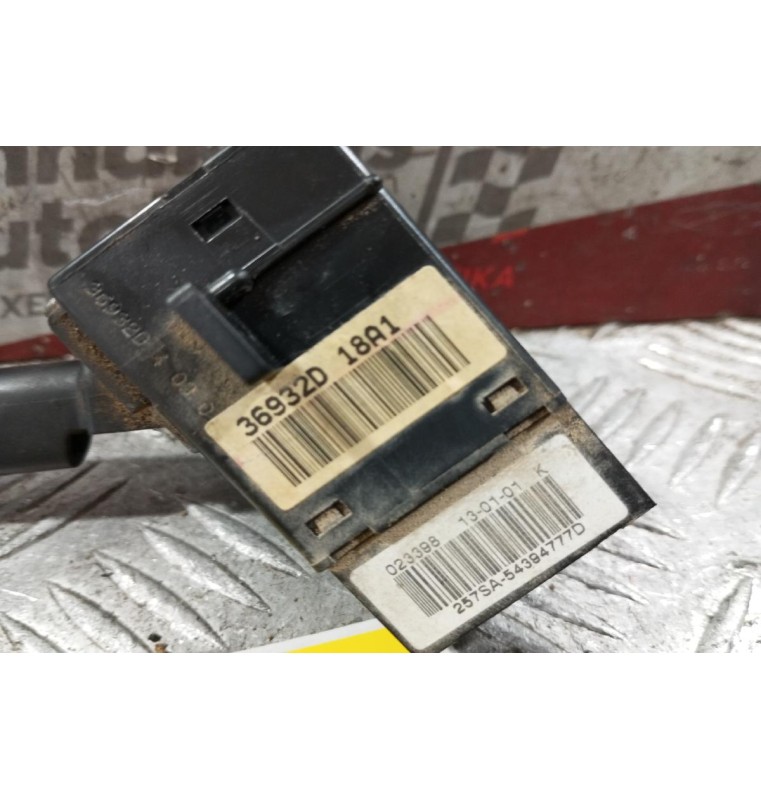 Διακόπτης Υαλοκαθαριστηρων Nissan Vanette 1995-2000 36932D 3+9 pins