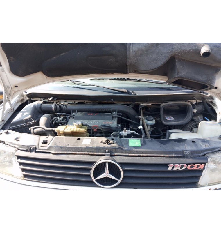 Ολόκληρο Αυτοκίνητο Mercedes-Benz Vito W638 Κωδ.Κινητηρα 611980 2200cc 102hp 1999-2003