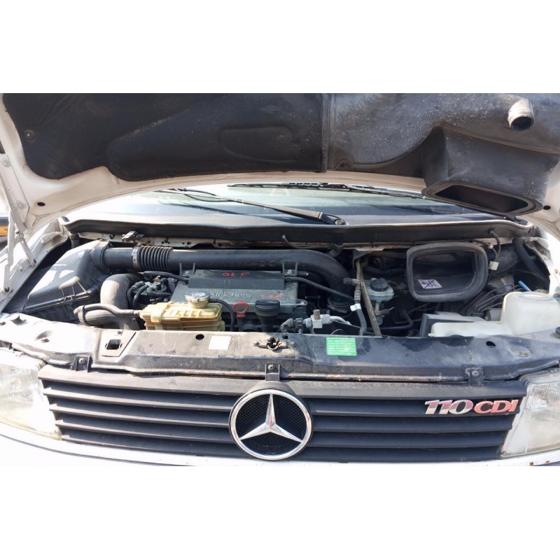 Ολόκληρο Αυτοκίνητο Mercedes-Benz Vito W638 Κωδ.Κινητηρα 611980 2200cc 102hp 1999-2003