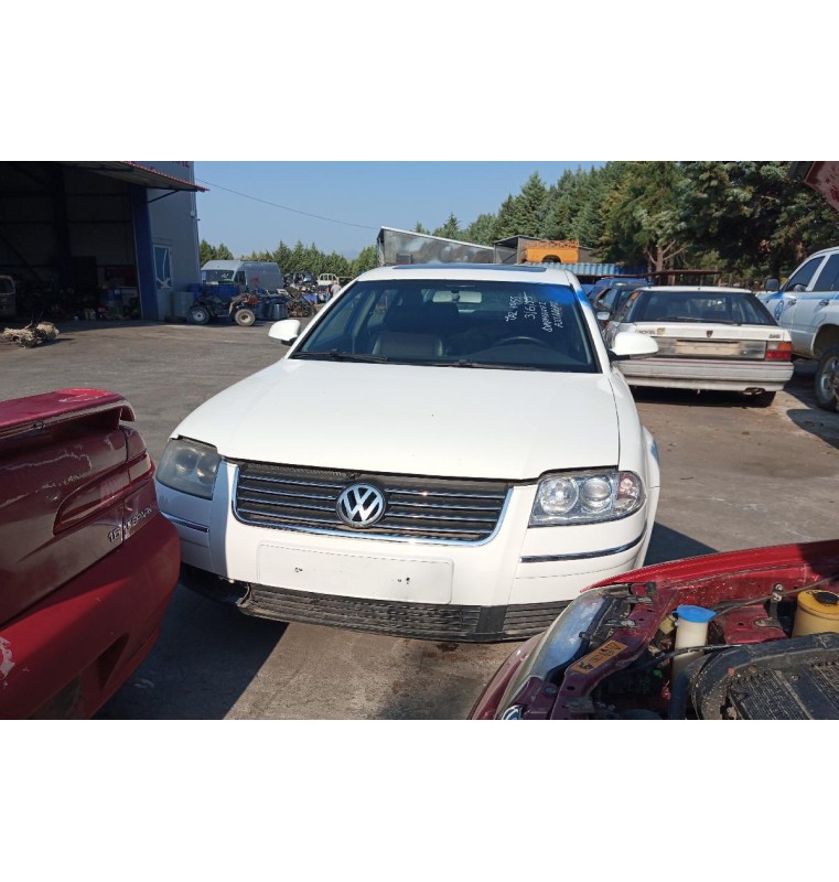 Ολόκληρο Αυτοκίνητο Volkswagen Passat Κωδ.Κινητηρα BDG 2500cc 163hp 2000-2005