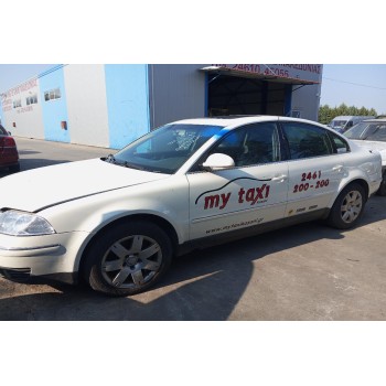 Ολόκληρο Αυτοκίνητο Volkswagen Passat Κωδ.Κινητηρα BDG 2500cc 163hp 2000-2005