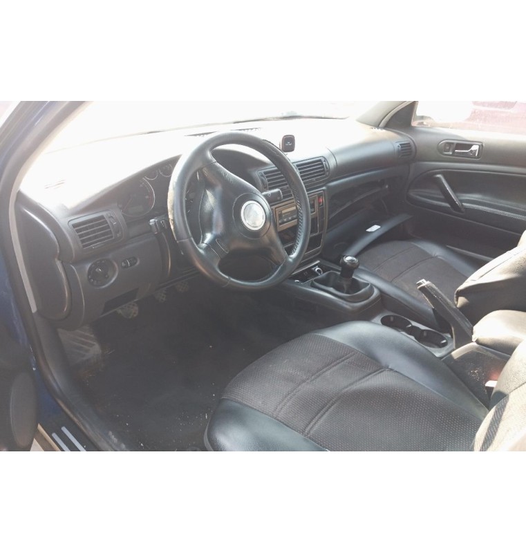 Ολόκληρο Αυτοκίνητο Volkswagen Passat Κωδ.Κινητηρα BDG 2500cc 163hp 2000-2005