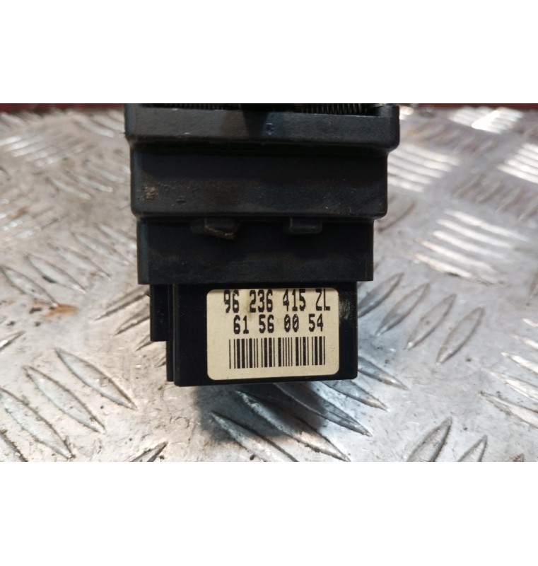 Διακόπτης Φωτων/Φλας Citroen Saxo 1993-2001 8+5 pins 96236415zl 61560054