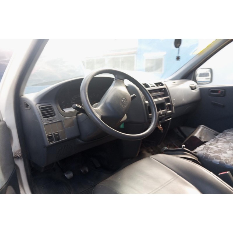 Ολόκληρο Αυτοκίνητο Toyota Hiace Κωδ.Κινητηρα 2LT 2400cc 90hp 1997-2006