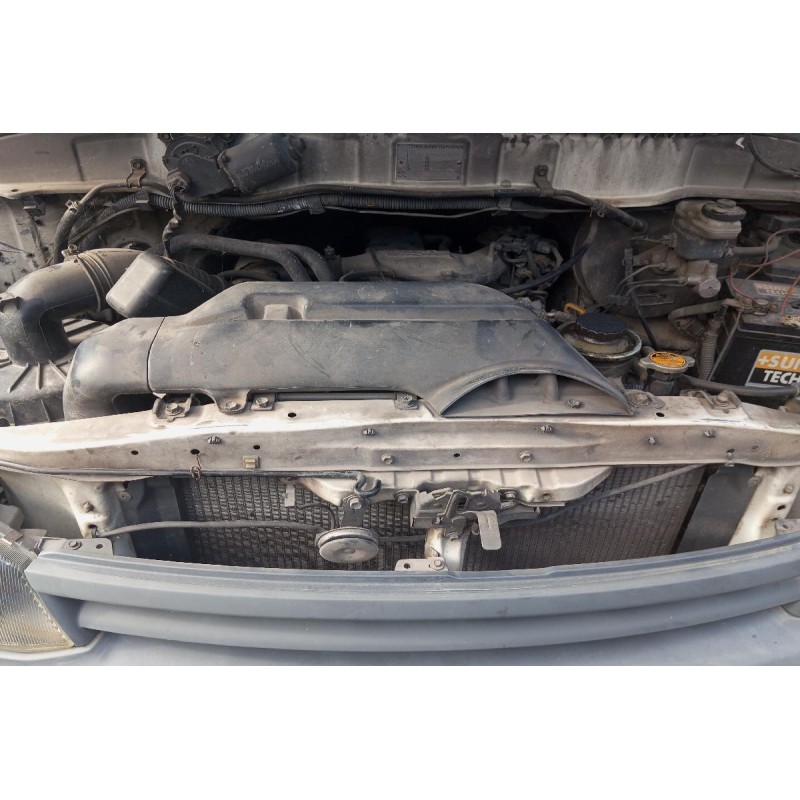 Ολόκληρο Αυτοκίνητο Toyota Hiace Κωδ.Κινητηρα 2LT 2400cc 90hp 1997-2006