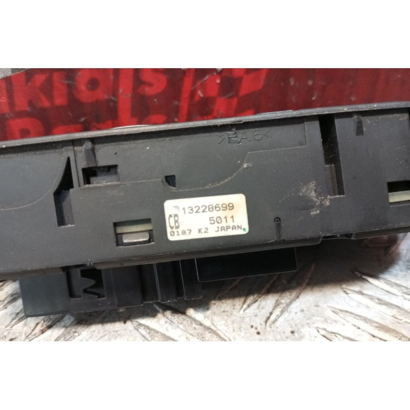 Διακόπτες Παραθυρων/Καθρεφτων/Κλειδωματος Opel Astra H 2004-2010 18 pins 13228699