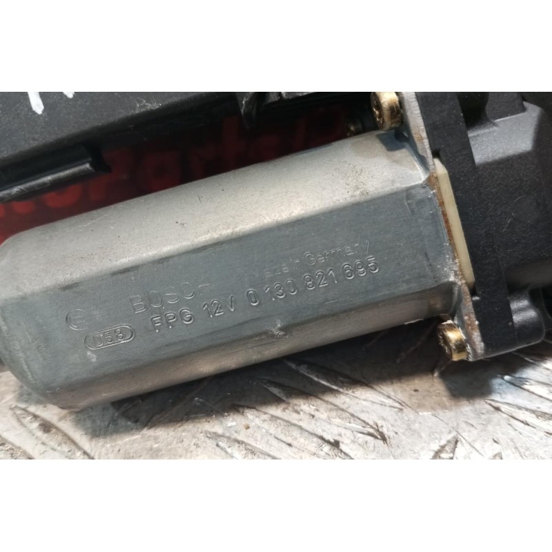 Μοτέρ Παραθύρου Εμπρός Αριστερό Volkswagen Passat 1997-2000 0130821695 1C1959801 29 pins