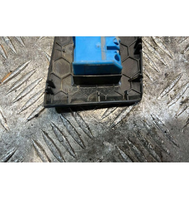 Διακόπτης Ηλεκτρικού Παραθύρου Πίσω Δεξιά με πλαίσιο Skoda Octavia 4 1997-2004 1U4867436A