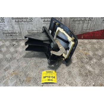 Λεβιές Ταχυτήτων Jeep Patriot 5 Τάχυτο 2009-2017 68061040AA