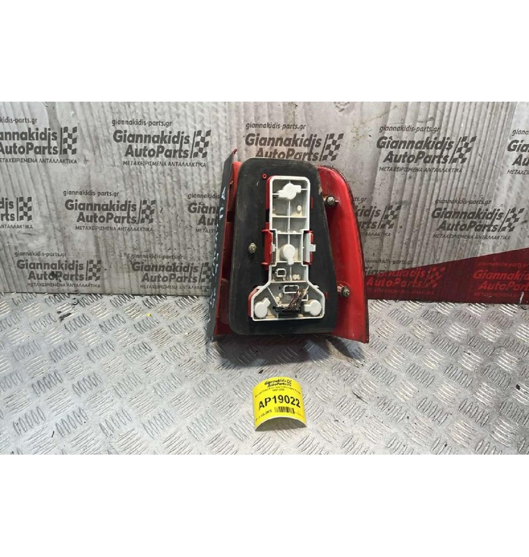 Φανάρι Πίσω Αριστερά Volkswagen Passat 1997-2000