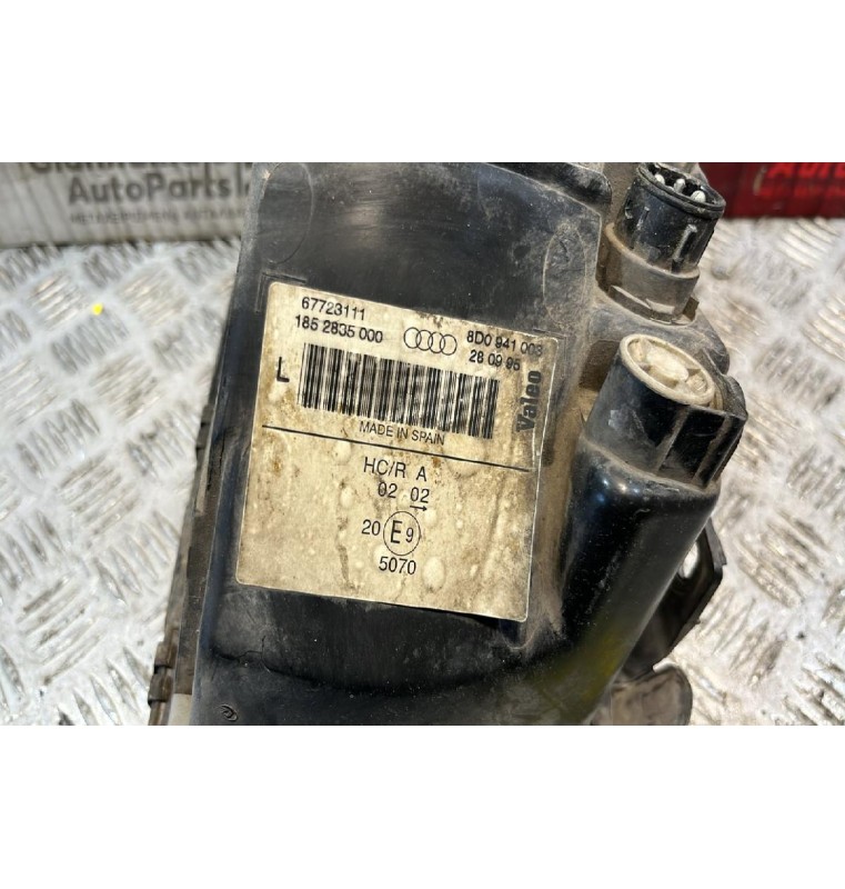 Φανάρι Εμπρός Αριστερά Audi A4 1994-1998 8D0941003