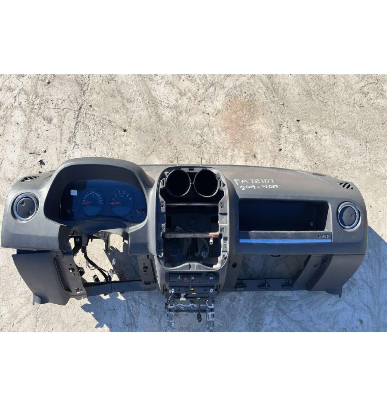 Ταμπλό Jeep Patriot 2009-2017