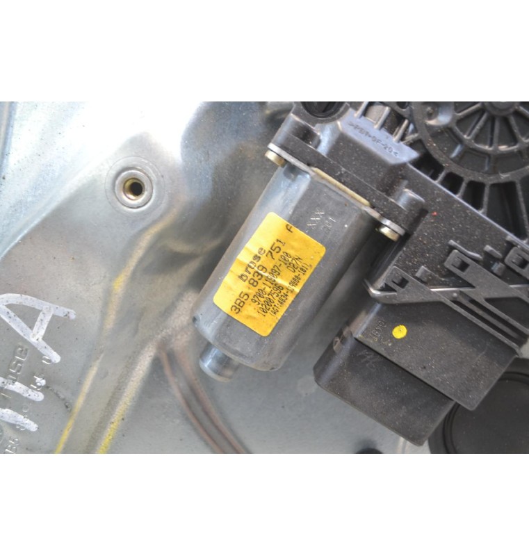 Γρύλλος - Μηχανισμός Παραθύρου Με Μοτέρ Πίσω Αριστερά Volkswagen Passat 1997-2000 3B5839751