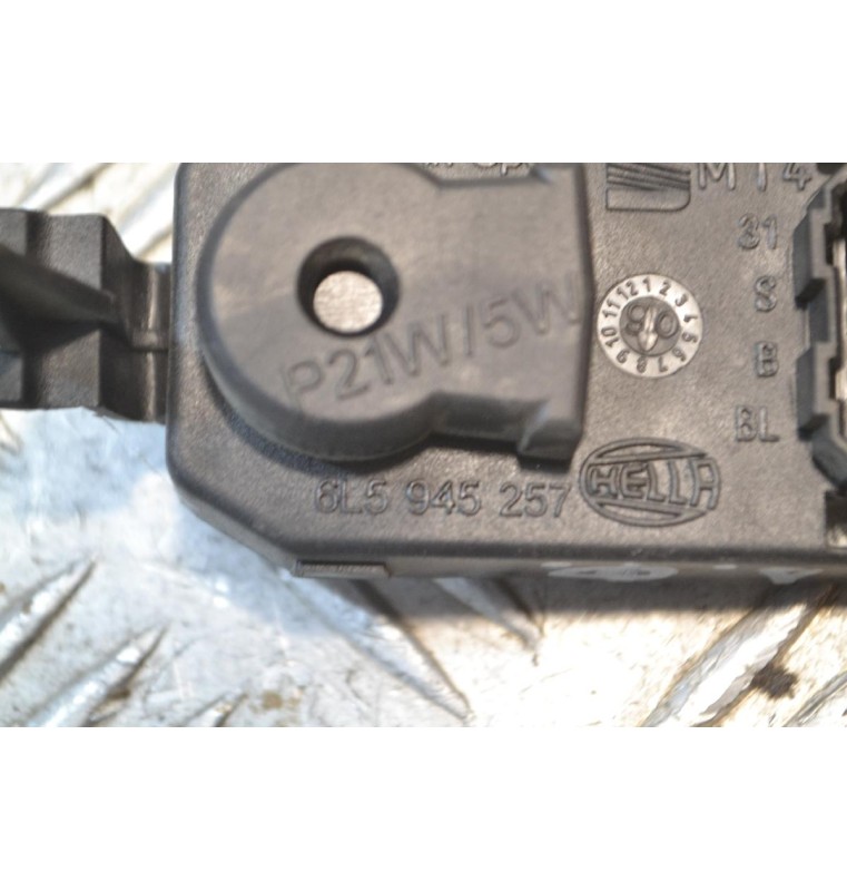 Πλακέτα Φαναριού Πίσω Δεξί Φτερού Seat Cordoba 2002-2008 6L5945257