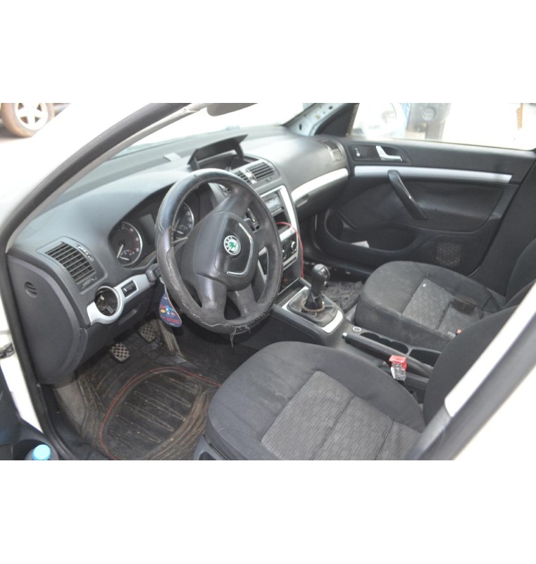 Ολόκληρο Αυτοκίνητο Skoda Octavia 5 1.8 TSI Αρ.Κινητήρα CDAA 2008-2012