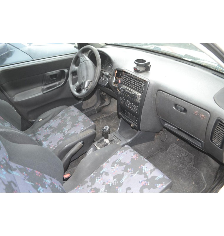 Ολόκληρο Αυτοκίνητο Volkswagen Polo Classic 1.4 Αρ.Κινητήρα ΑΕΧ  1996-1998