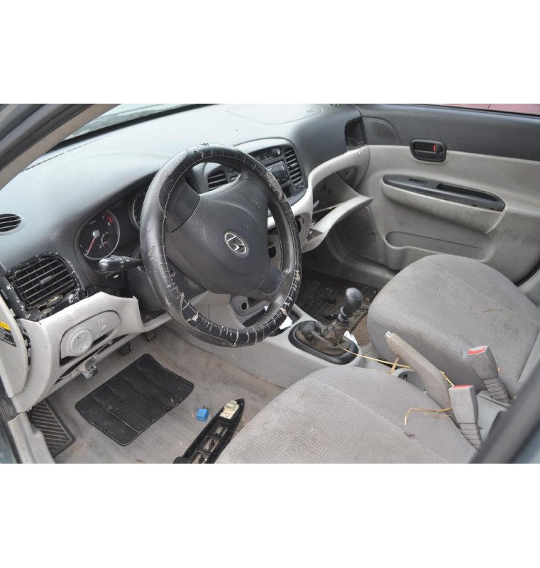 Ολόκληρο Αυτοκίνητο Hyundai Accent Sedan 1.4 Αρ.Κινητήρα G4EE 2006-2011