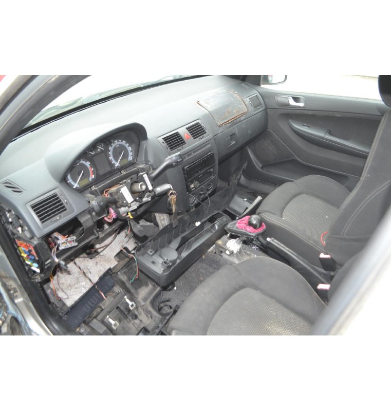 Ολόκληρο Αυτοκίνητο Skoda Fabia 1.4 16V Αρ.Κινητήρα ΒΒΖ 1999-2007