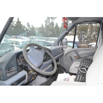 Ολόκληρο Αυτοκίνητο Mercedes-Benz Sprinter 314 2.3 Αρ.Κινητήρα 111.979 1995-2006