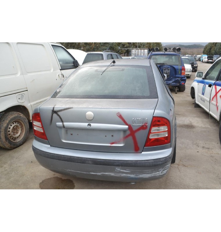 Ολόκληρο Αυτοκίνητο Skoda Octavia 1.6 Αρ.Κινητήρα BFQ 2000-2010
