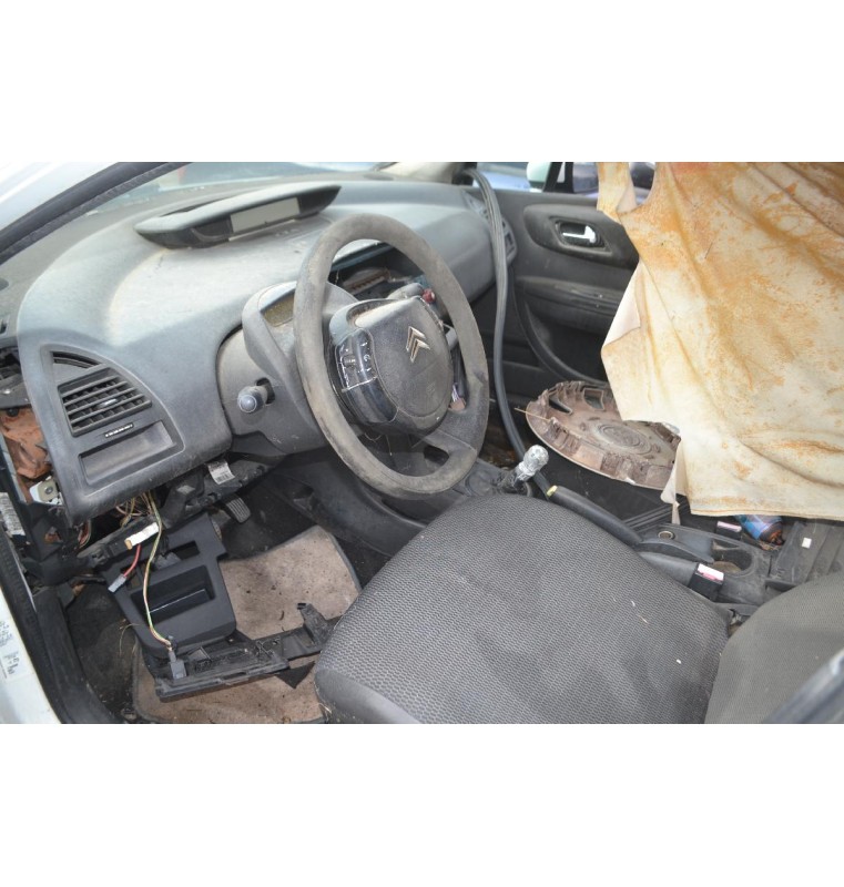 Ολόκληρο Αυτοκίνητο Citroen C4 1.6 5Door Αρ.Κινητήρα NFU 2004-2011
