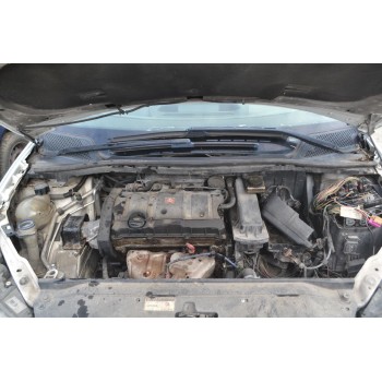 Ολόκληρο Αυτοκίνητο Citroen C4 1.6 5Door Αρ.Κινητήρα NFU 2004-2011