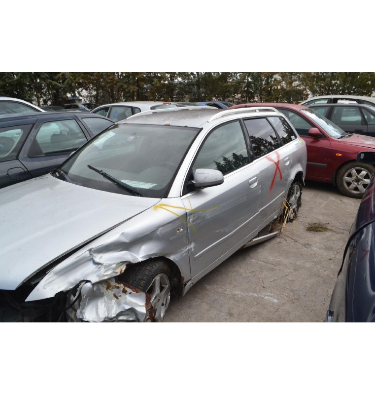 Ολόκληρο Αυτοκίνητο Audi A4 Avant 2.5 TDI Αρ.Κινητήρα ΑΥΜ 2000-2005