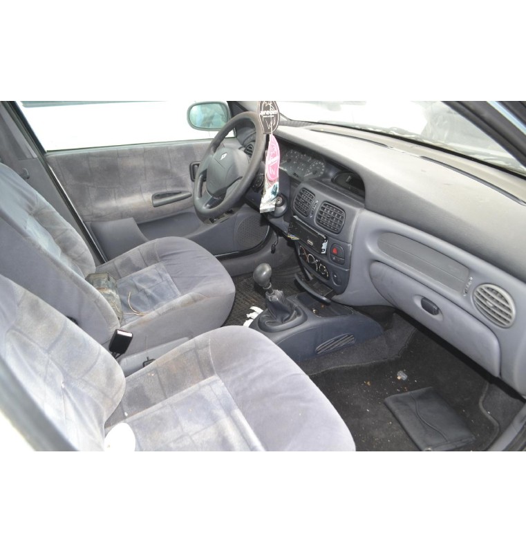 Ολόκληρο Αυτοκίνητο Renault Megane 1.4 Αρ.κινητήρα K4J 1999-2003