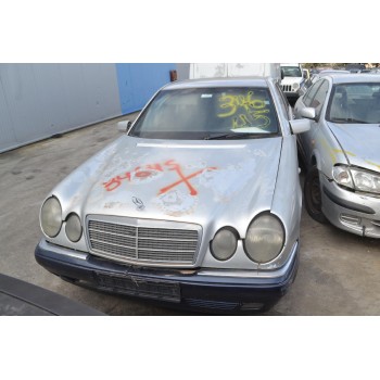 Ολόκληρο Αυτοκίνητο Mercedes-Benz E 200 W210 Αρ.Κινητήρα 111.942 1995-2000