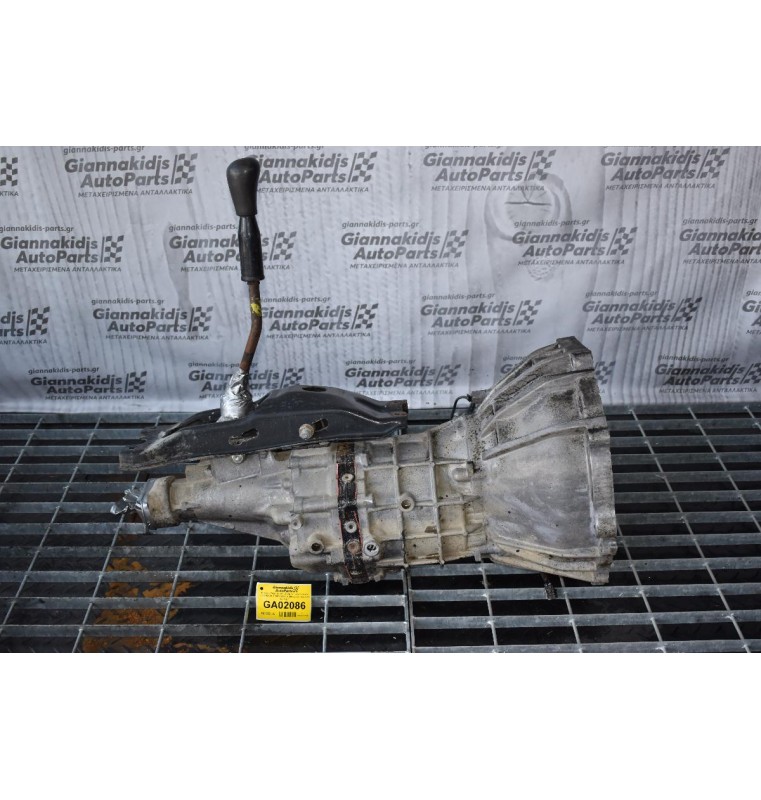 Κιβώτιο Ταχυτήτων - Σασμάν Toyota Hiace 2.5 D4D 2KD 2001-2005 (4 βίδες στο πλακάκι του λεβιέ) ΛΕΙΠΕΙ Ο ΕΠΙΛΟΓΕΑΣ