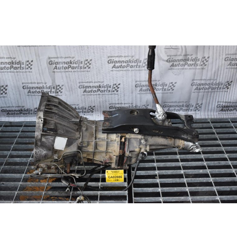 Κιβώτιο Ταχυτήτων - Σασμάν Toyota Hiace 2.5 D4D 2KD 2001-2005 (4 βίδες στο πλακάκι του λεβιέ) ΛΕΙΠΕΙ Ο ΕΠΙΛΟΓΕΑΣ